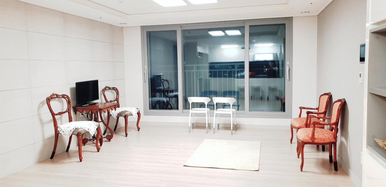 Apartament Kim'S Club Pyeongtaek Zewnętrze zdjęcie